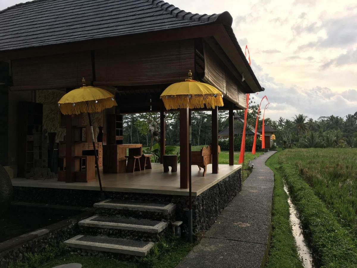 Puri Raya Villa Ubud  Exterior photo